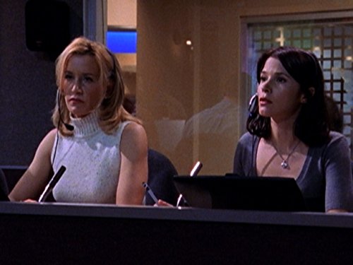 Felicity Huffman and Sabrina Lloyd in Sports Night (1998)