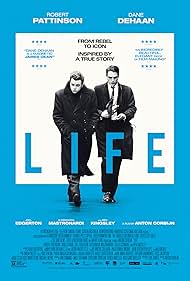 Robert Pattinson and Dane DeHaan in Life (2015)