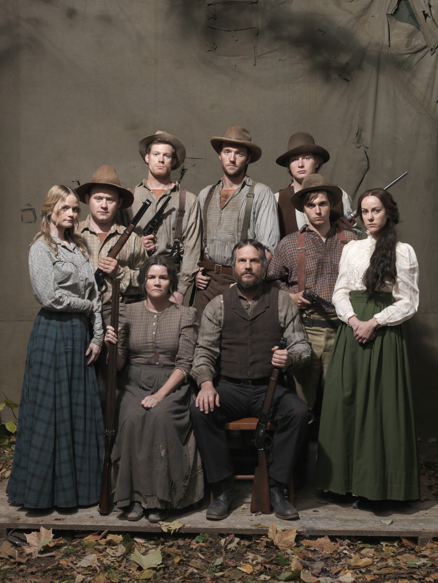 Bill Paxton, Mare Winningham, Jena Malone, Michael Jibson, Lindsay Pulsipher, Tom McKay, Max Deacon, Tyler Jackson, and Sam Reid in Hatfields & McCoys (2012)