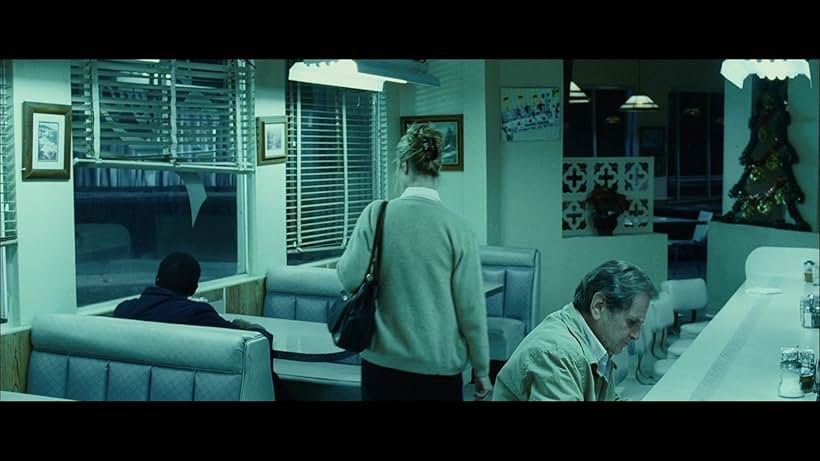 Powder Blue (2009)