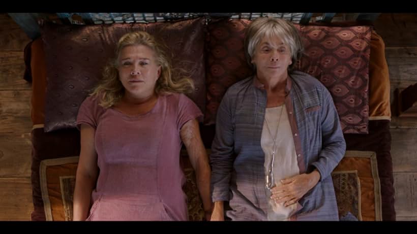 Sue Johnston and Amanda Redman in The Good Karma Hospital (2017)