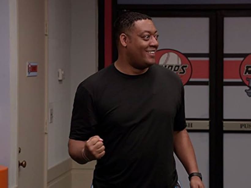 Cedric Yarbrough in Key and Peele (2012)