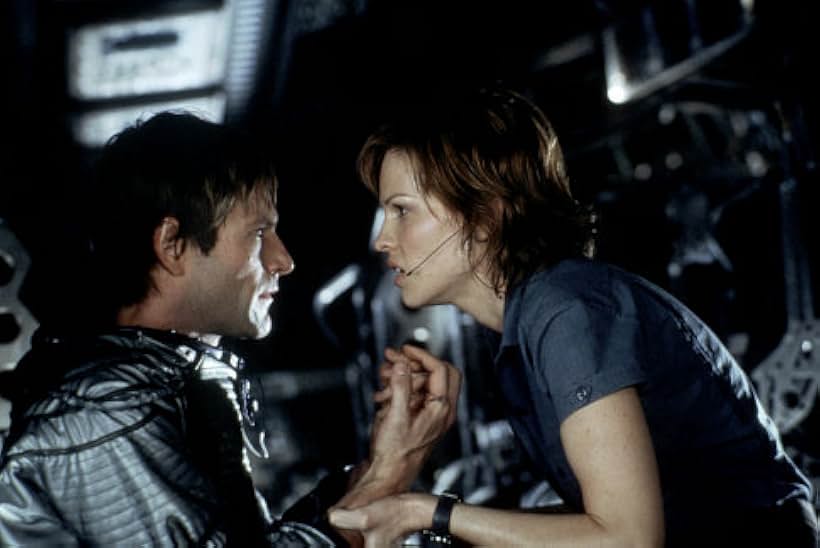 Aaron Eckhart and Hilary Swank in The Core (2003)