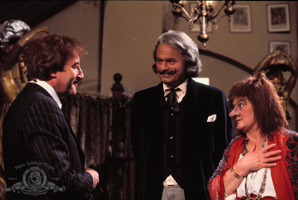 Peter Sellers, Harvey Korman, and Liz Smith in Trail of the Pink Panther (1982)