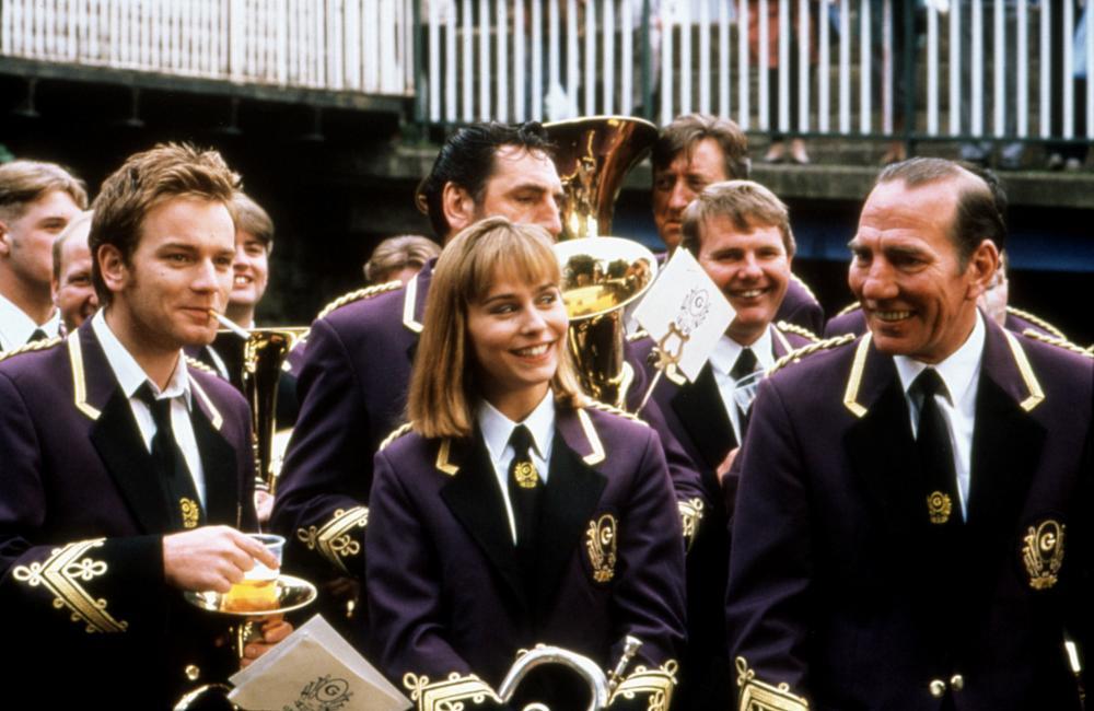 Ewan McGregor, Pete Postlethwaite, Tara Fitzgerald, and Jim Carter in Brassed Off (1996)