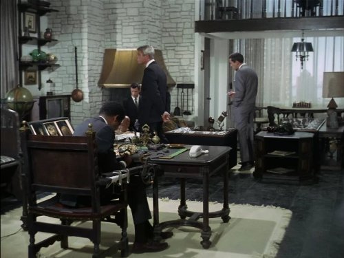 Martin Landau, Jack Donner, Peter Graves, and Greg Morris in Mission: Impossible (1966)