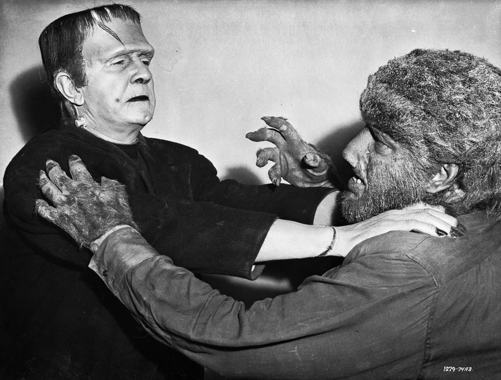 Bela Lugosi and Lon Chaney Jr. in Frankenstein Meets the Wolf Man (1943)