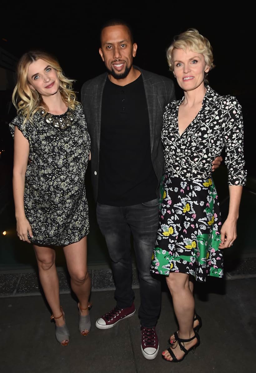 Stephnie Weir, Affion Crockett, and Megan Ferguson at an event for The Comedians (2015)