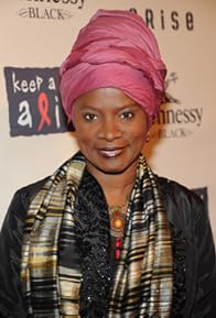 Primary photo for Angélique Kidjo