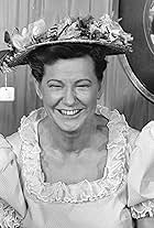 Minnie Pearl in Hee Haw (1969)