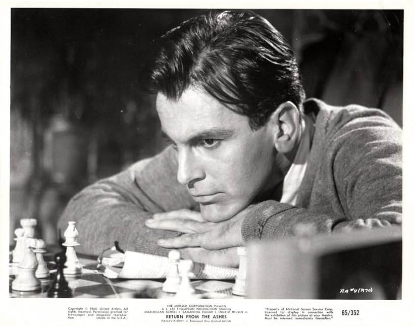 Maximilian Schell in Return from the Ashes (1965)