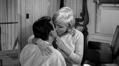 David Janssen and Susan Oliver in The Fugitive (1963)