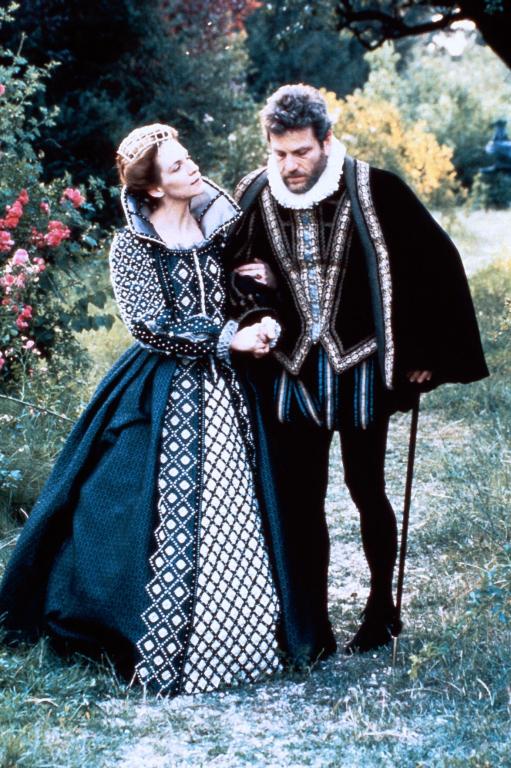 Tchéky Karyo and Amanda Plummer in Nostradamus (1994)