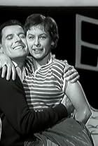 Josef Bek and Irena Kacírková in Irena Kacírková a Josef Bek: Dáme si do bytu (1958)