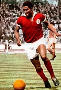 Primary photo for Eusébio