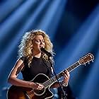 Tori Kelly