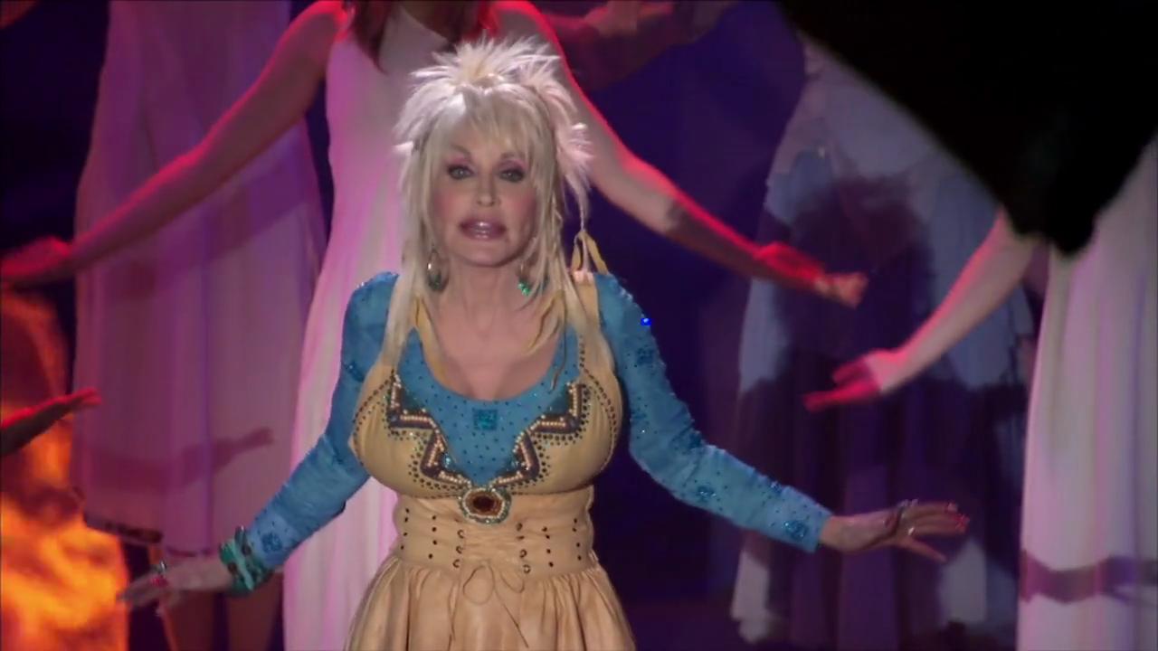 Dolly Parton in Dolly Celebrates 25 Years of Dollywood (2010)