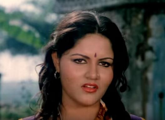 Gouri Khurana in Jwaala Daaku (1981)