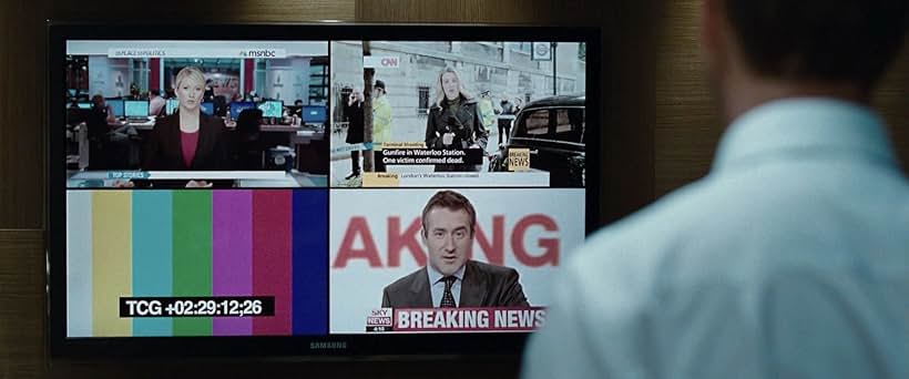 Edward Norton, Prue Lewarne, and Alice Gainer in The Bourne Legacy (2012)