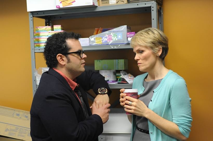 Stephnie Weir and Josh Gad in The Comedians (2015)