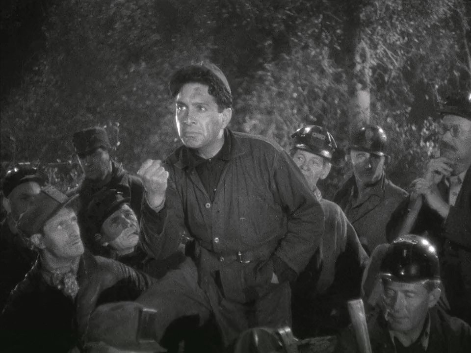 J. Carrol Naish in Black Fury (1935)