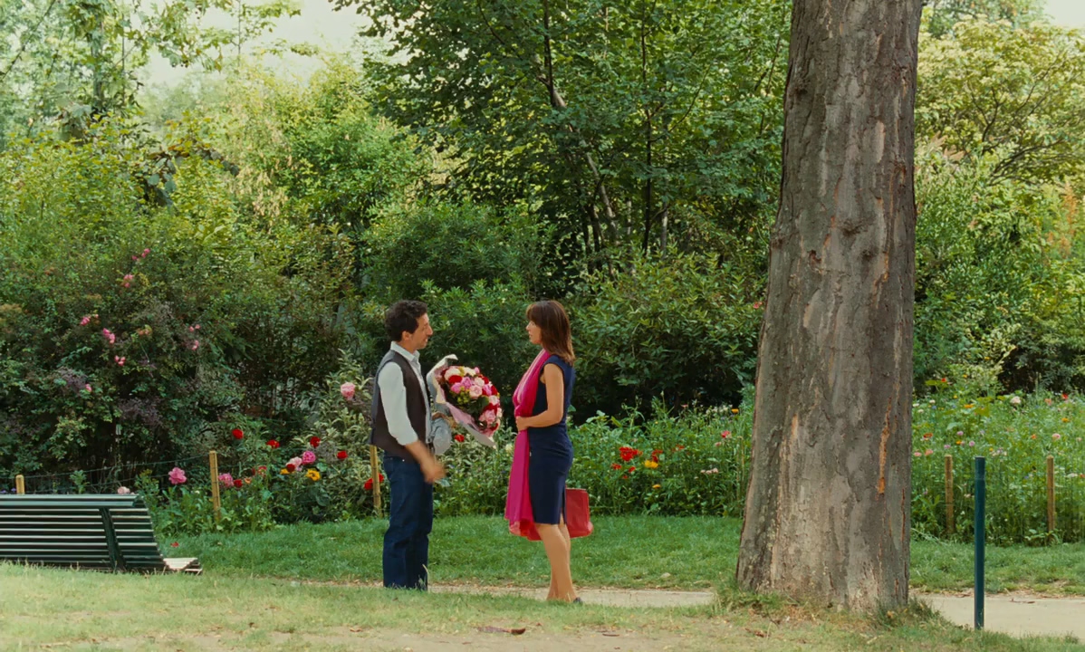 Sophie Marceau and Gad Elmaleh in Happiness Never Comes Alone (2012)