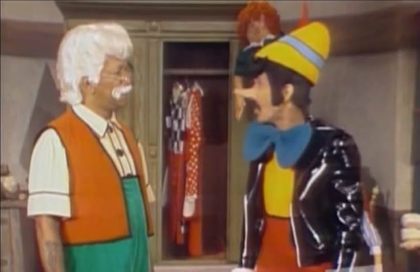 Sonny Bono and Redd Foxx in The Sonny and Cher Show (1976)