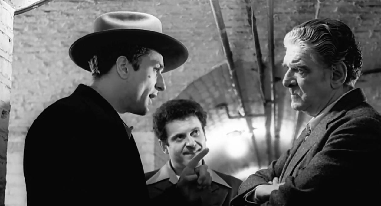 Robert De Niro, Joe Pesci, and Frank Topham in Raging Bull (1980)