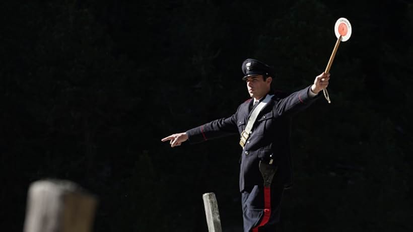 Setphoto "Universum History- Tirol" Ricardo Angelini as Carabiniere, an Italian police officer