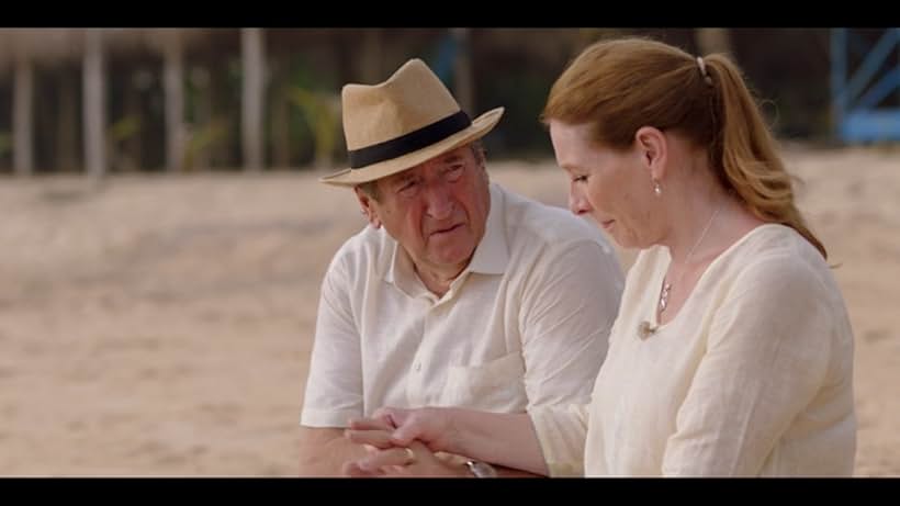 Philip Jackson and Phyllis Logan in The Good Karma Hospital (2017)