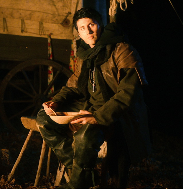 Dan Cade as Roberto in Van Helsing