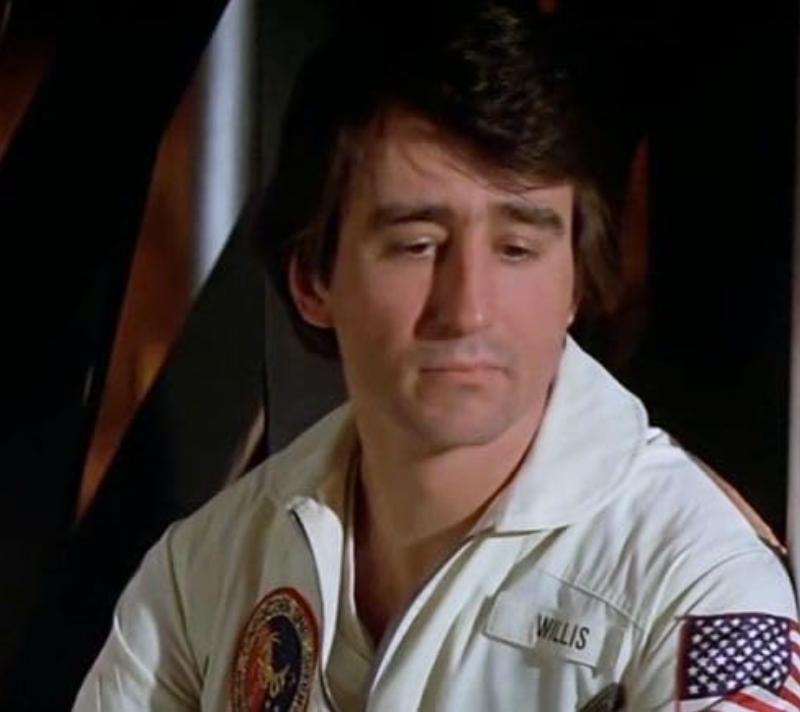 Sam Waterston in Capricorn One (1977)