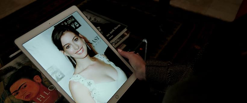 Anne Hathaway in Ocean's Eight (2018)