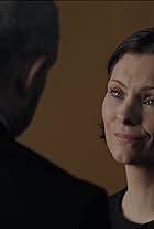 Martin Freeman and MyAnna Buring in The Responder (2022)