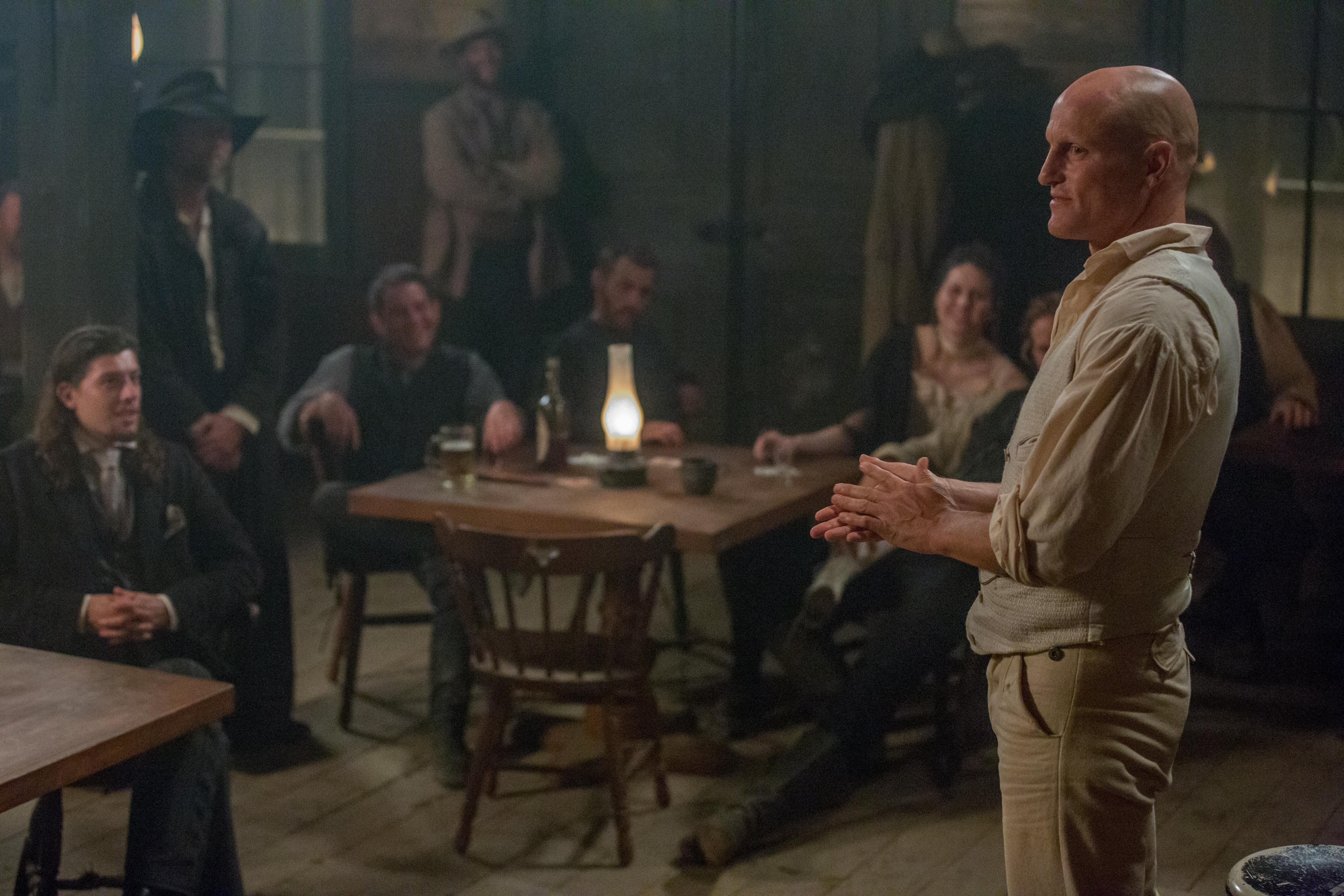 Woody Harrelson and Benedict Samuel in The Duel (2016)