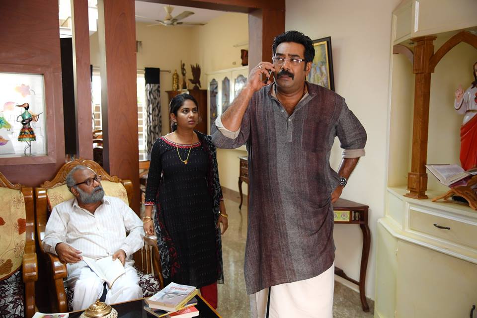 Biju Menon and Srinda in Sherlock Toms (2017)