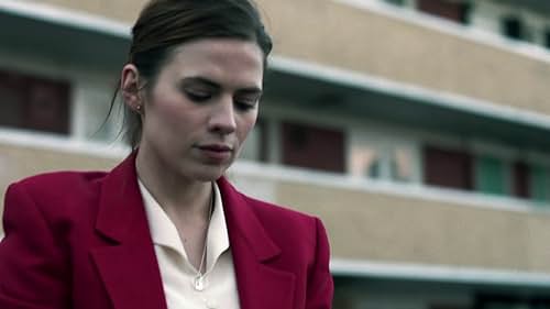 Hayley Atwell in Life of Crime (2013)