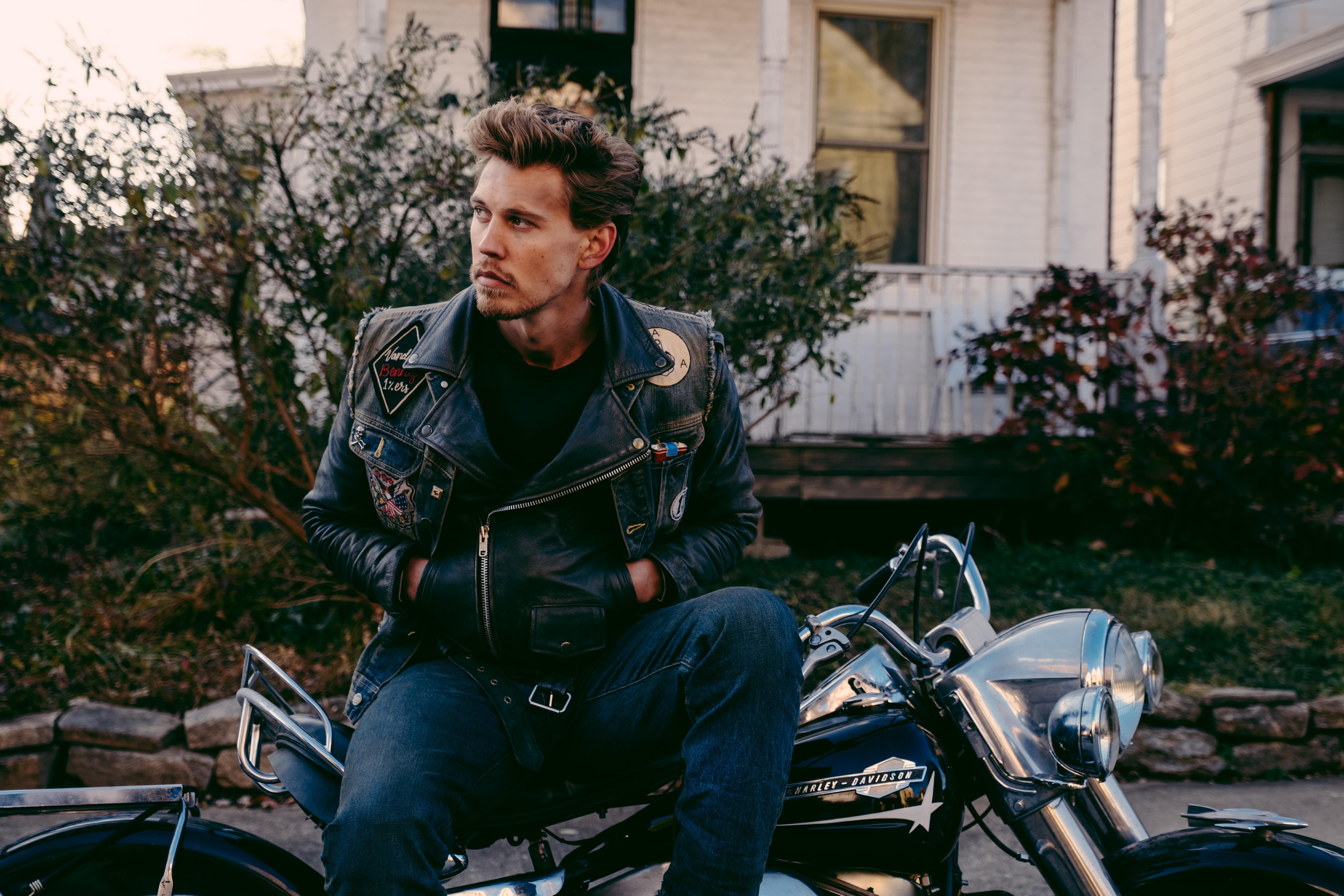 Austin Butler in The Bikeriders (2023)