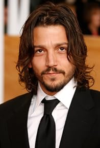 Primary photo for Diego Luna