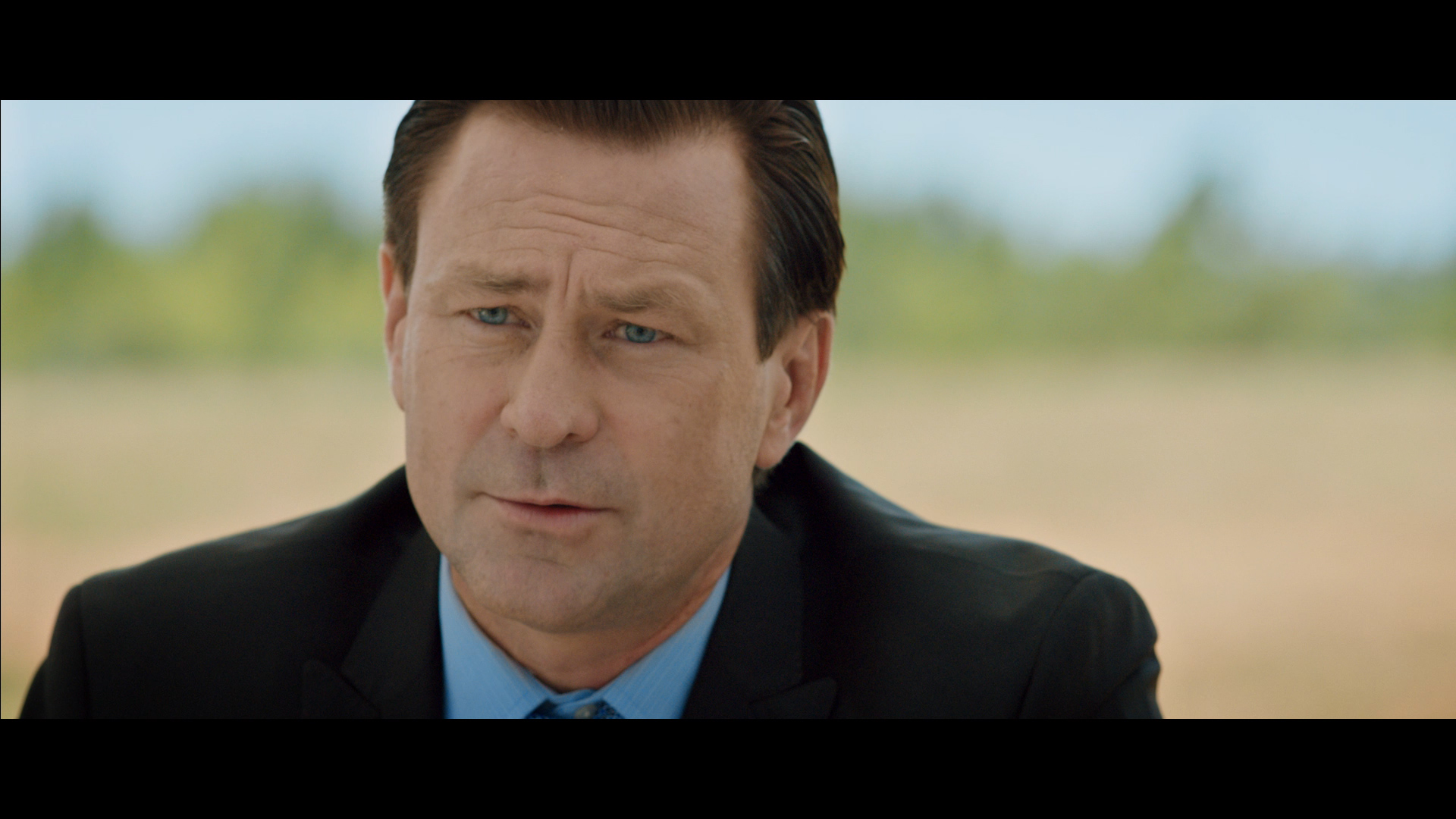 Grant Bowler in 400 Days (2015)