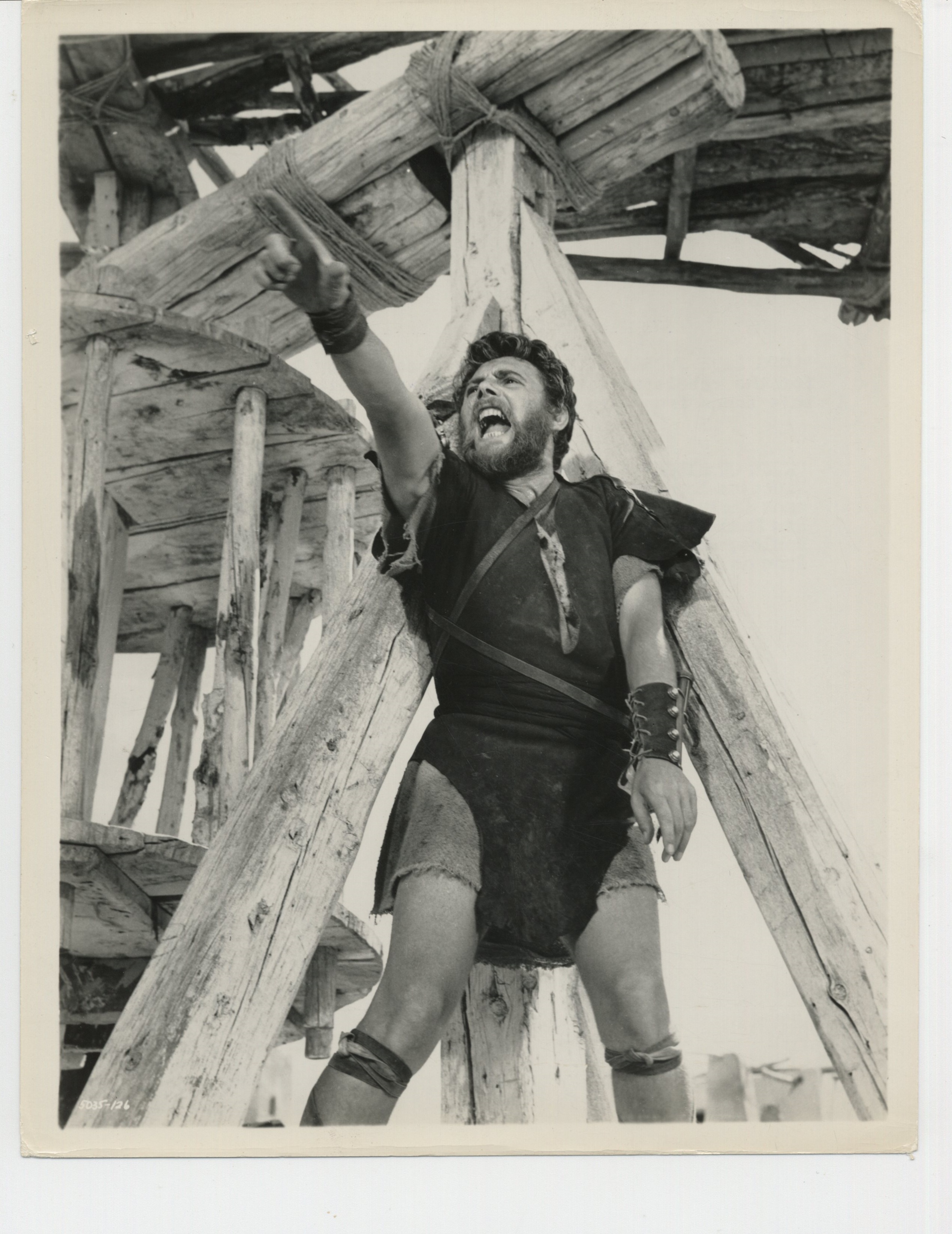 Harry Guardino in King of Kings (1961)