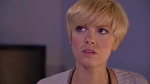 Cristina Urgel in La Reina del Sur (2011)