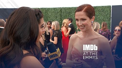 Ellie Kemper Sings "Unbreakable Kimmy Schmidt" Theme