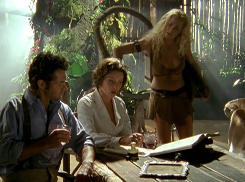 Rachel Blakely, Jennifer O'Dell, and William Snow in The Lost World (1999)