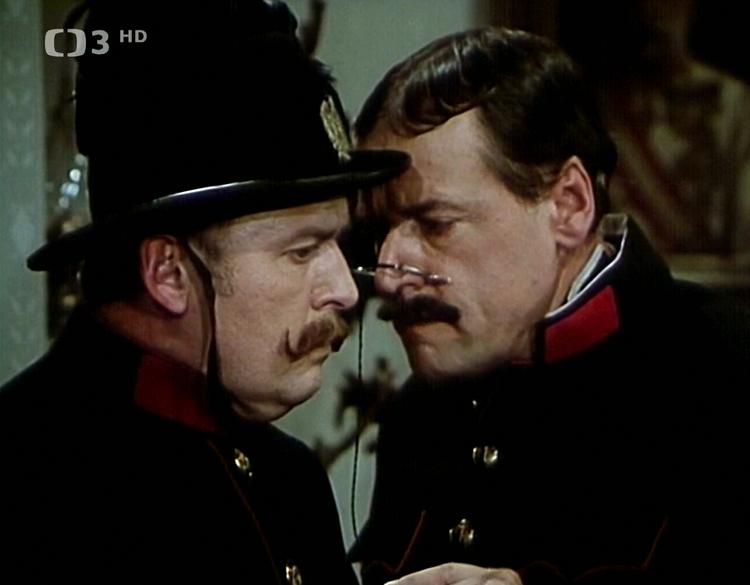 Josef Bek and Lubomír Lipský in Zvony pana Mlácena (1973)