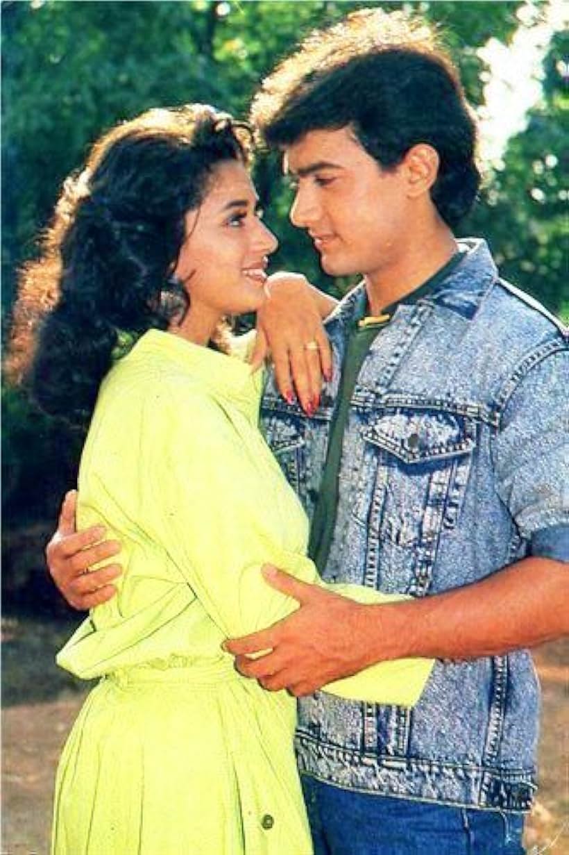 Madhuri Dixit and Aamir Khan in Dil (1990)