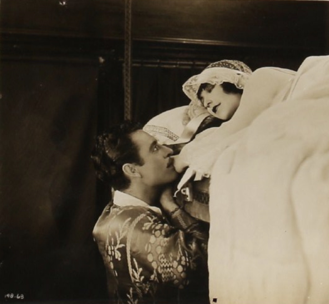 John Gilbert and Aileen Pringle in His Hour (1924)