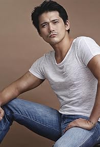 Primary photo for Robin Padilla