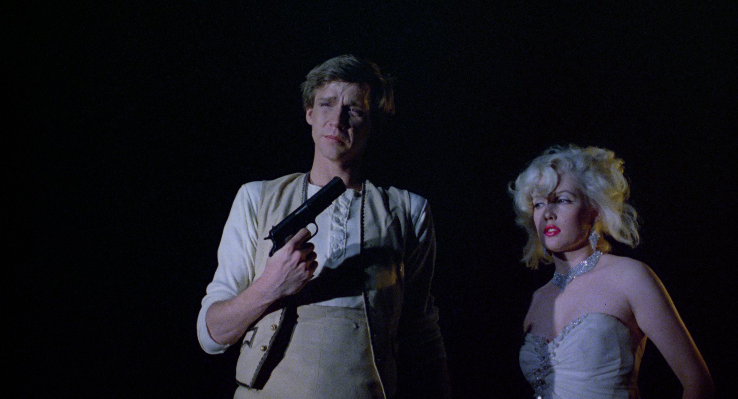 Dennis Christopher and Linda Kerridge in Fade to Black (1980)