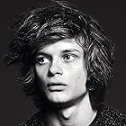 Charlie Tahan